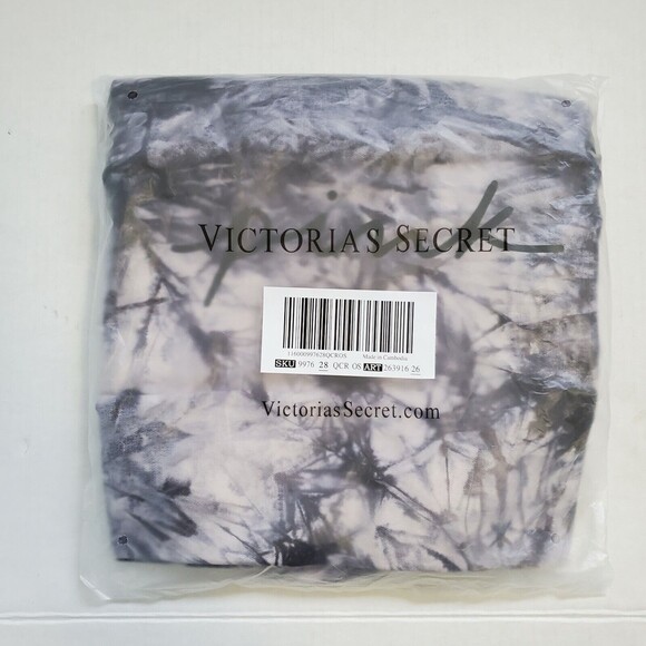 Victoria's Secret Tote Tie Dyed Tote Weekender 2021 New‎ Original Packaging NWT - Picture 9 of 12